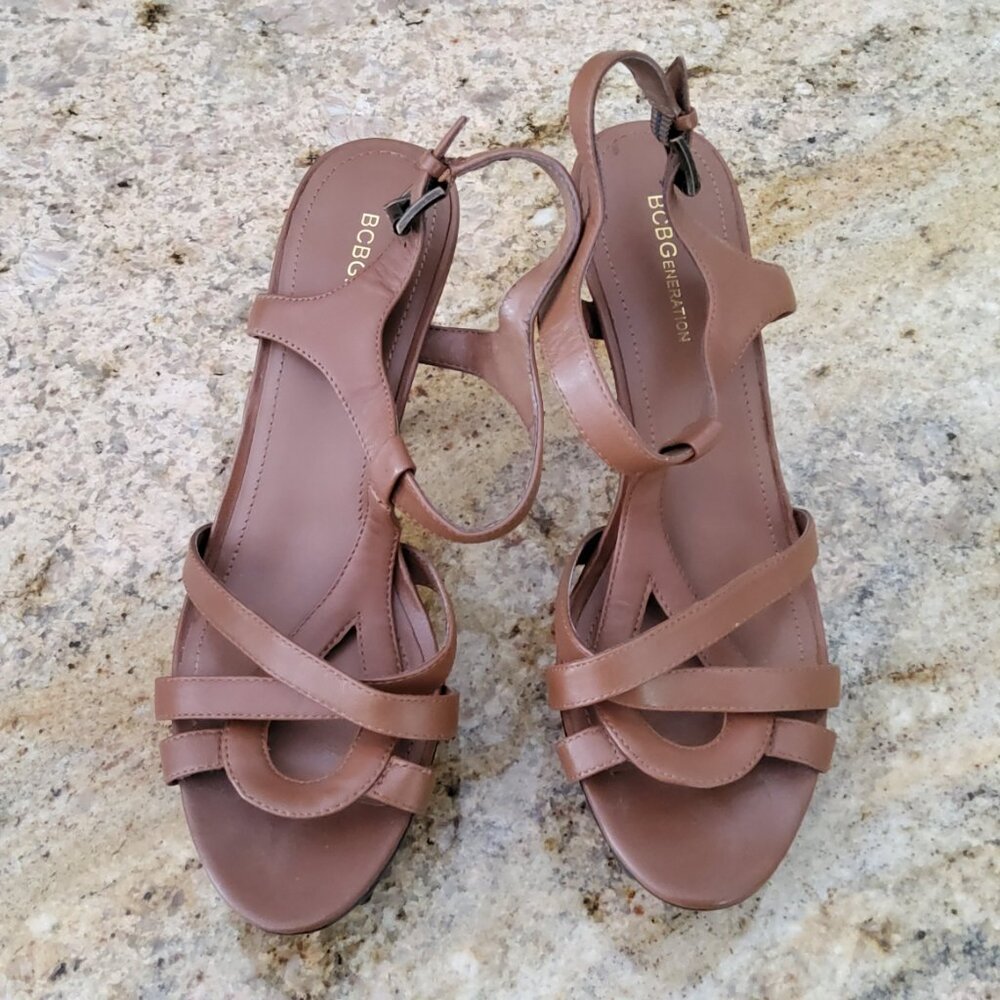 BCBGeneration Wooden Platform Strappy Heel Sandals.  Brown, Pretty!!